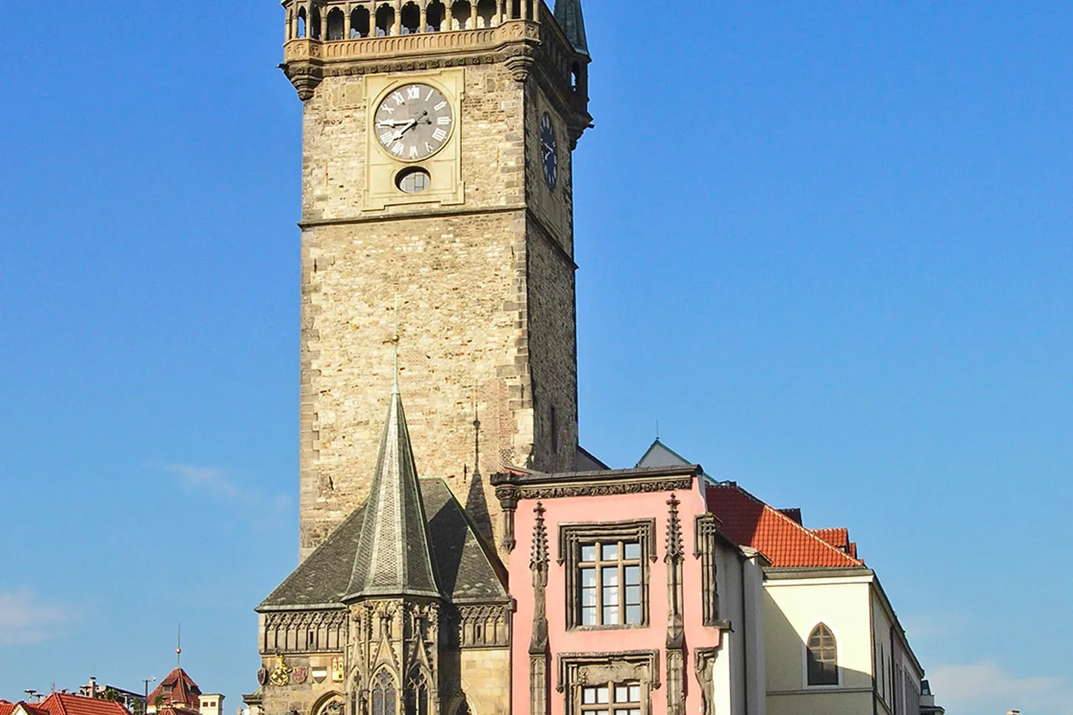 Hôtel de ville de la Vieille Ville : acheter ses billets en ligne ou sur place ?
